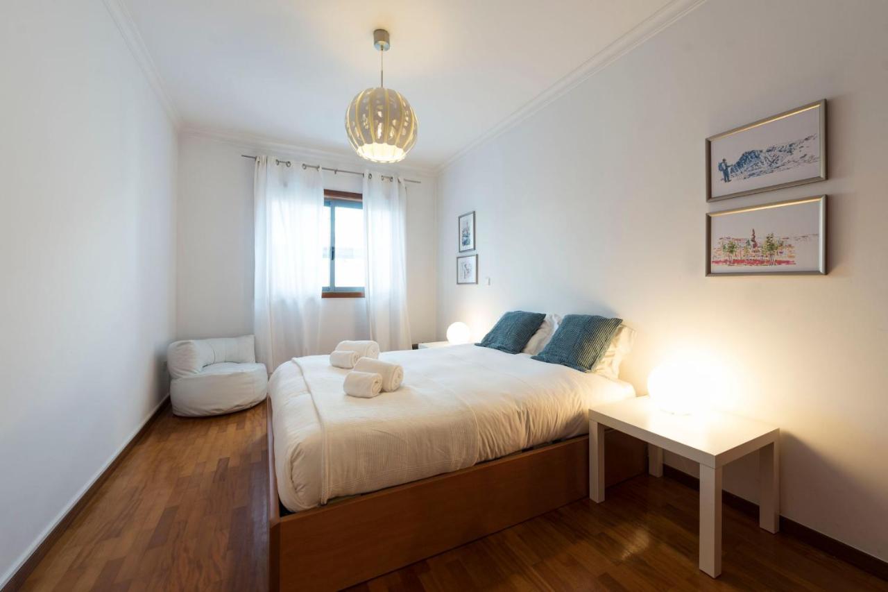 Lovelystay - Charm Beach Apartment By Metro Station Matosinhos  Exterior foto